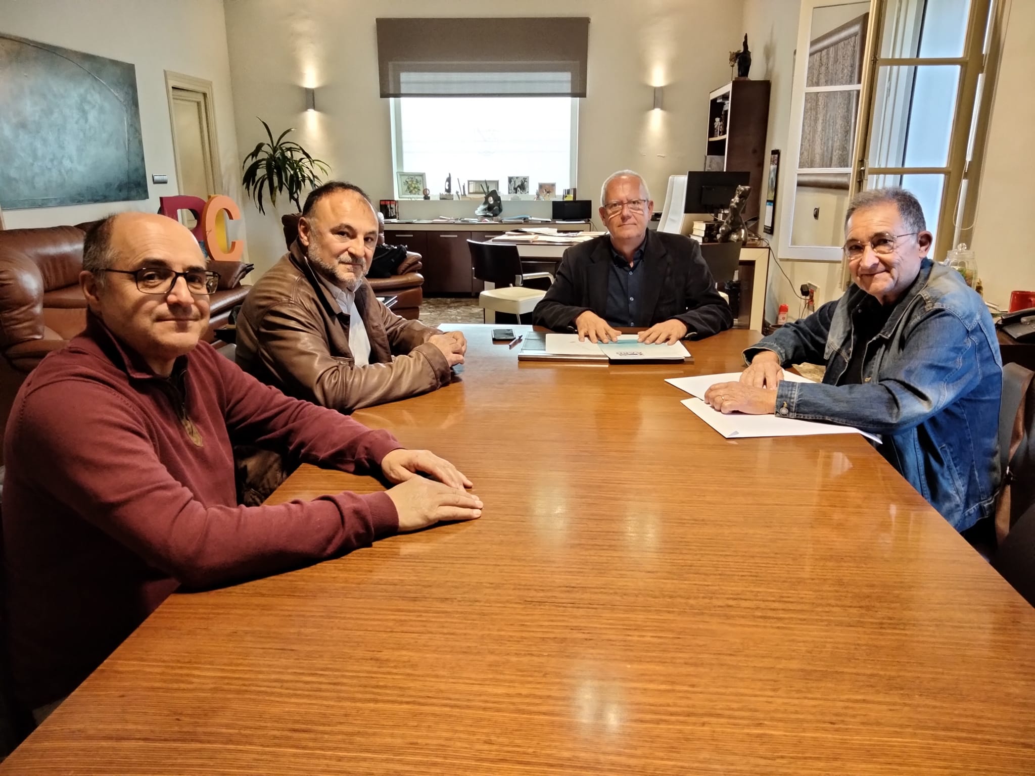 LA ASOCIACIÓN SE REÚNE CON EL ALCALDE DE DENIA